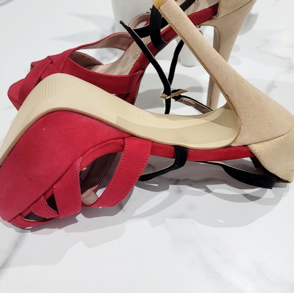 Vittoria D' Firenze Sandal - Picture 3 of 4